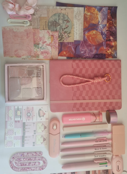 Estetyczny zestaw do scrapbookingu