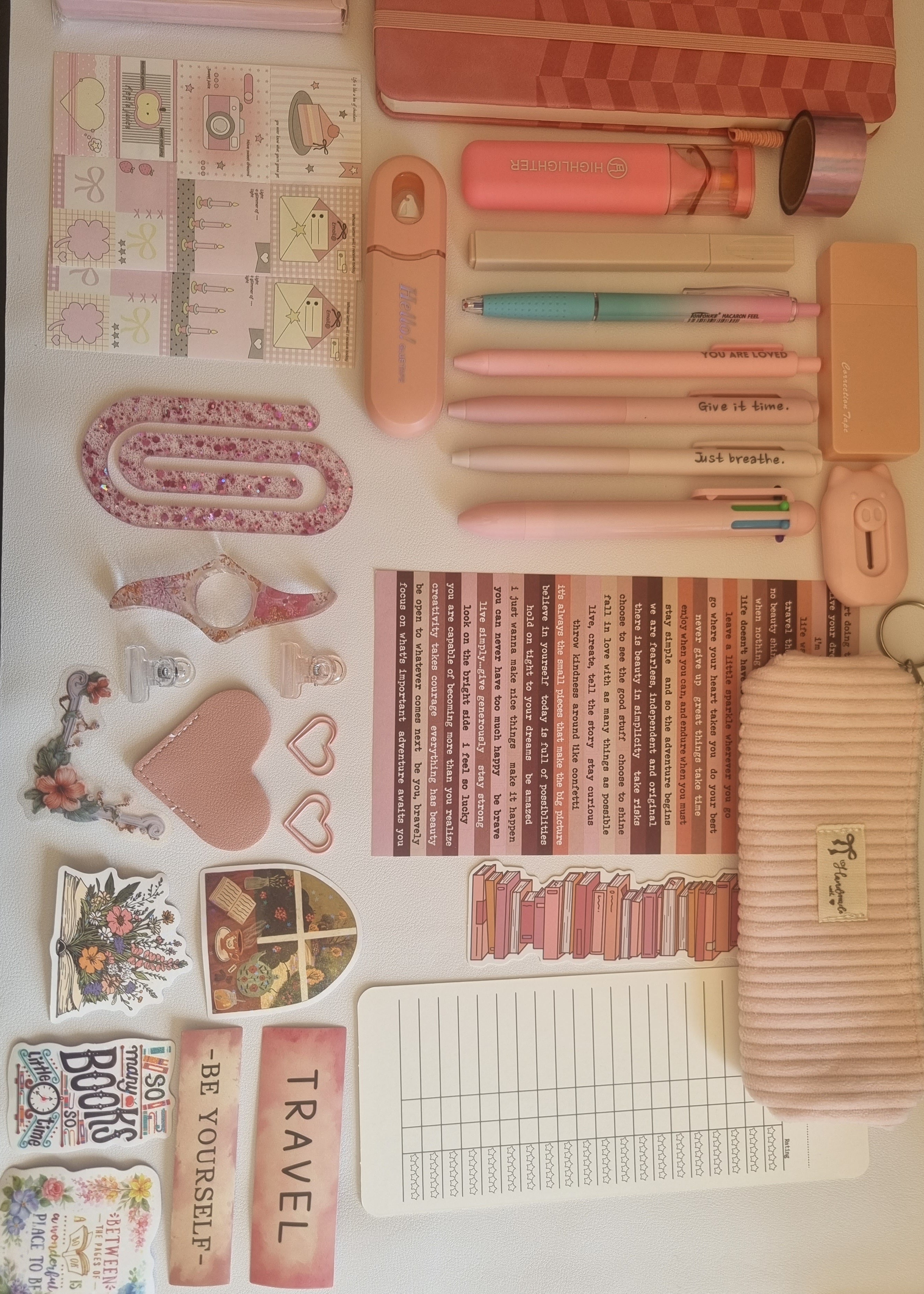Estetyczny zestaw do scrapbookingu